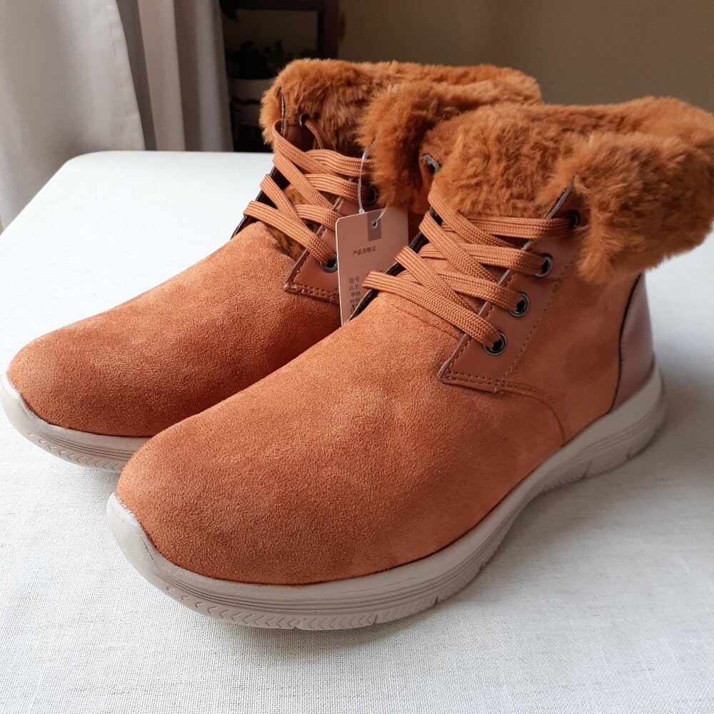 NWT Size EU 42 Tiosebon Women's Suede Winter Ankle Boots